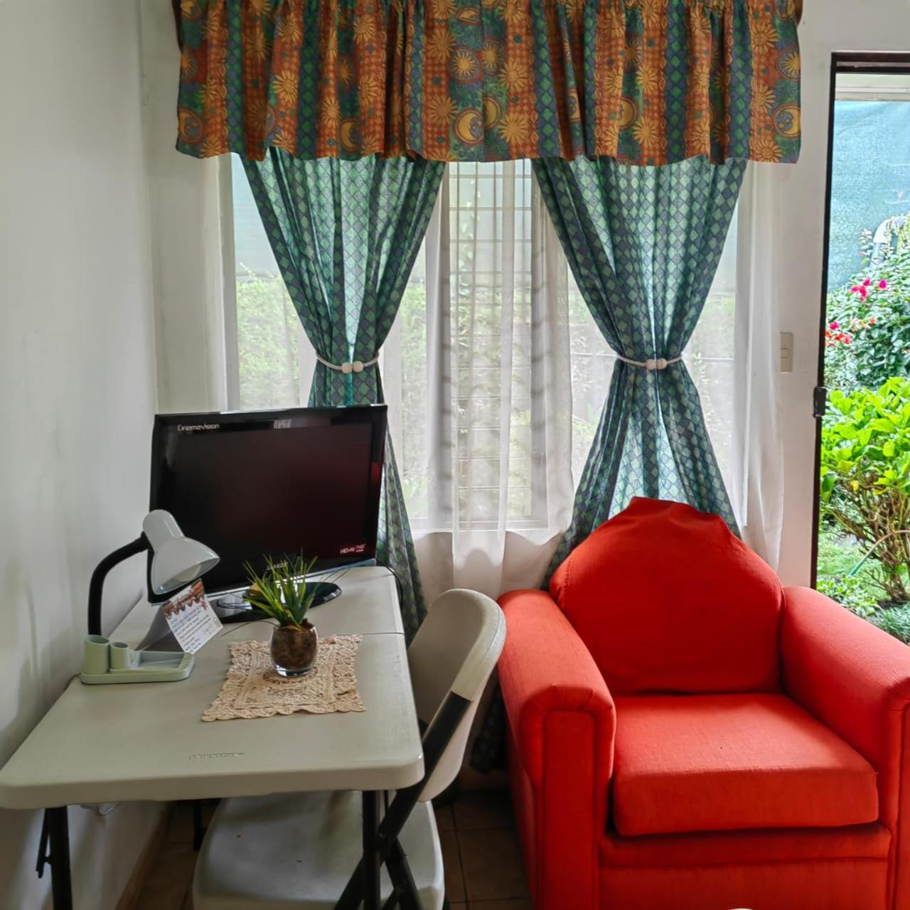 La Casa De Mama Coyita Hotel Cartago Exterior photo