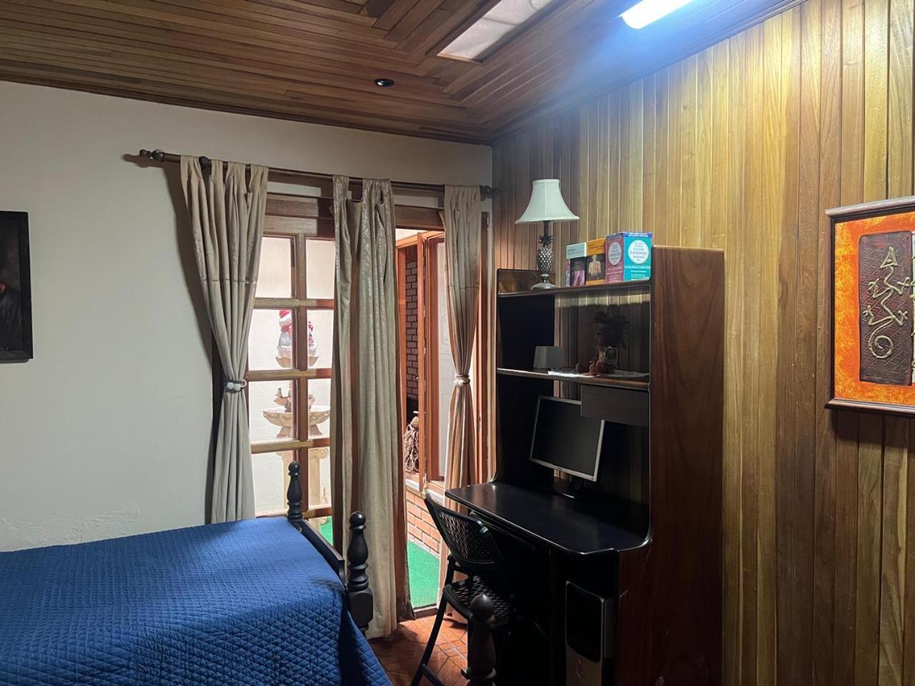 La Casa De Mama Coyita Hotel Cartago Exterior photo